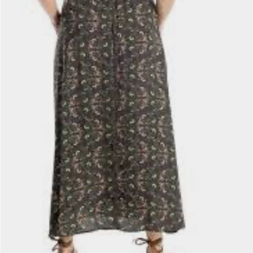 Max Studio London Women Skirt Size XS NWT